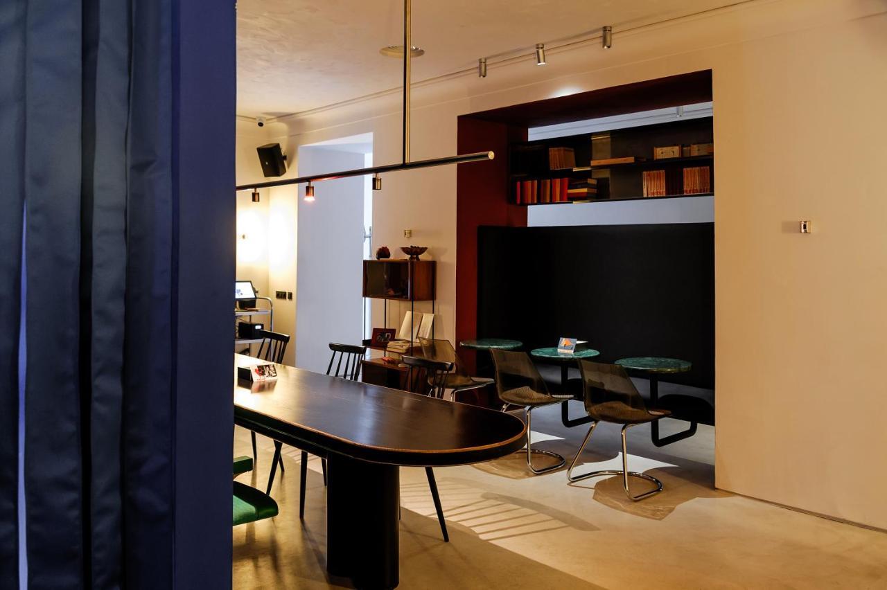 Brik Hotel Odessa Luaran gambar